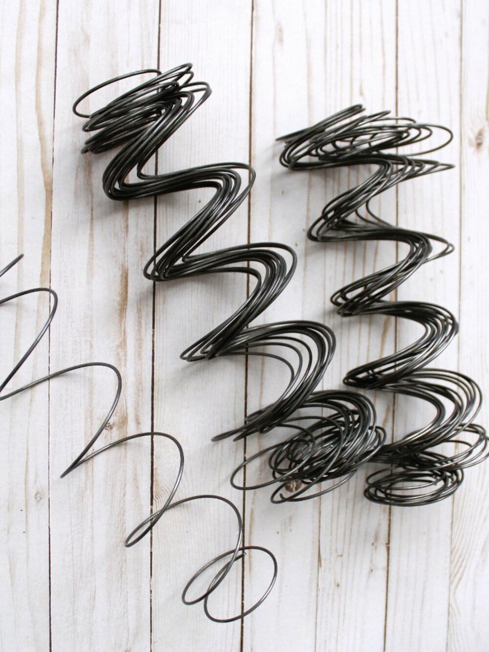 Salvaged Metal Bed Springs (24) 9 inch Upcycle Arts Crafts Steampunk Brutualist - Picture 7 of 7